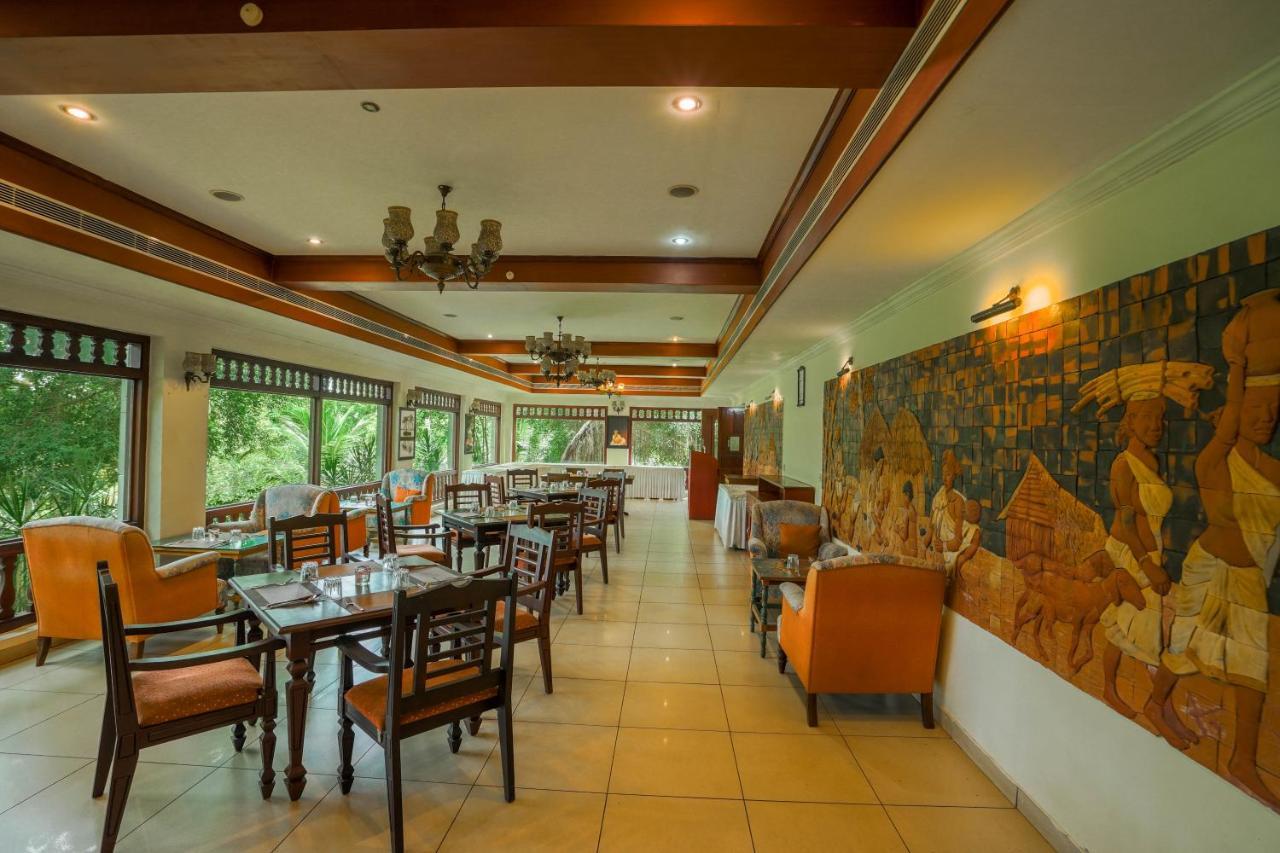 Fragrant Nature Backwater Resort & Ayurveda Spa Kollam Exterior photo